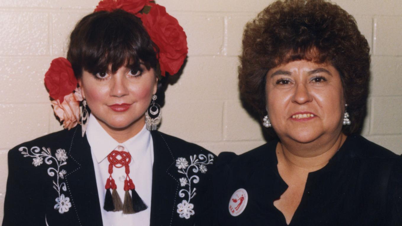 Neto's Tucson: Gracias, Elva Flores, for promoting our town